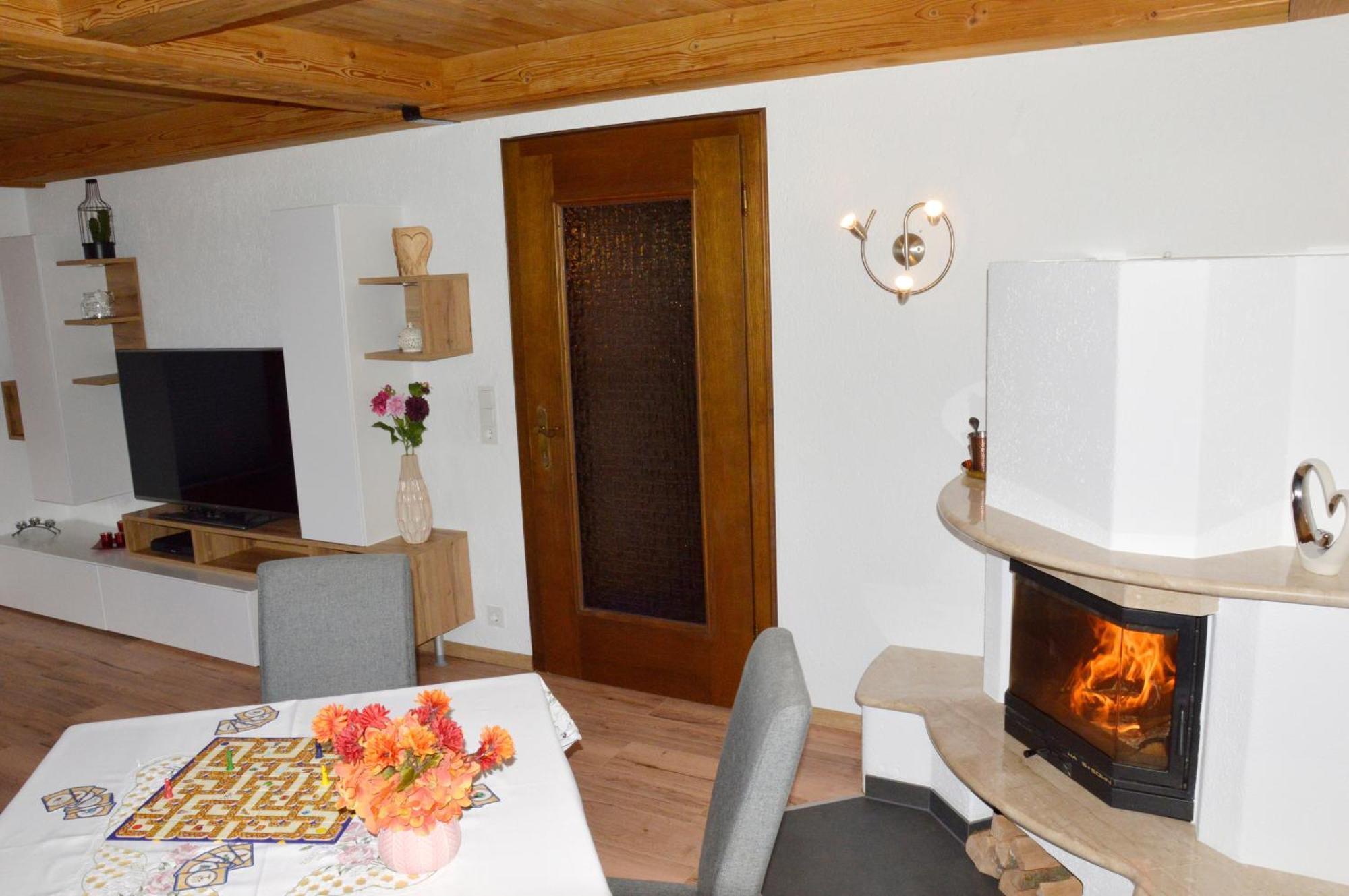 Hausera Appartement Muhlau  ภายนอก รูปภาพ